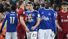 Глобиха бойните Ливърпул и Евертън