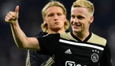 Проблеми за Аякс преди битката с Лил в Шампионската лига