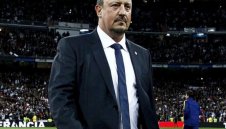 Рафа Бенитес губи милиони за това, че оплю Флорентино Перес