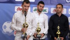 Неделев призна, че гледа към чужбина