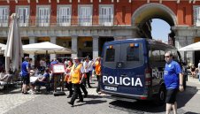 След експлозиите в Дортмунд: УЕФА затяга мерките за сигурност