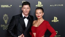 Съпругата на Левандовски: Получих оферта за участие в ММА битки