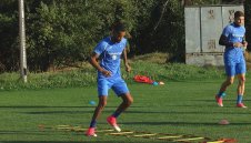 Левски измъква 2 бона от Кабрал за картона