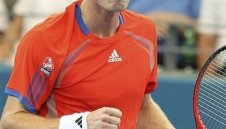 Мъри с първа категорична победа в Бризбейн