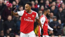 Барса праща оферта за Обамеянг