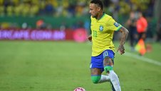 Скандал! Обиск във френско министерство заради трансфера на Неймар 