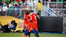 Гавра! Чили смаза от бой Мексико на 1/4-финал в Копа Америка, би със 7:0 + ВИДЕО