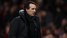 Унай Емери готви продажби във Вила