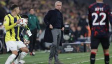 Моуриньо тормози Рейнджърс психически