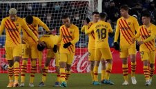 ВИДЕО: Барса отново се измъчи