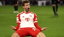 Официално: Мюлер остава в Байерн поне до 2025 година