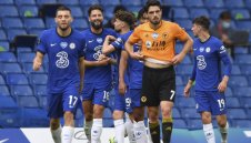 Челси остана в Топ 4 след 2:0 над Уулвс
