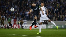 Ужасяваща рана! Трябваше ли Лихтщайнер да бъде изгонен на Порто – Юве? + СНИМКА И ВИДЕО (+ 18)