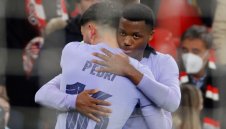 Счупен диамант: Барса ще възстановява психиката на Фати