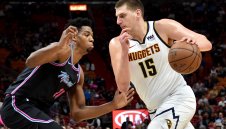 Сърбин продължава да блести в НБА