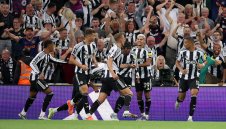 Нюкасъл очаква магическа вечер срещу Барса