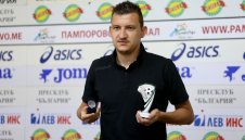 Неделев: Желко Петрович е уникален, дано се задържи дълго време в Ботев