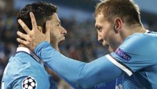 Хълк мина Полди и Ракитич