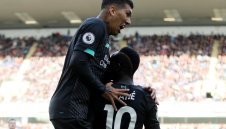 4 от 4 за Ливърпул! Мане и Фирмино превзеха "Търф Мур" и "червените" си задържаха първото място