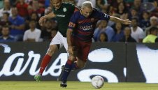 Избраха Стоичков в Топ 5 на Барса за всички времена!