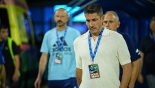 Веласкес подгонва Люпко Петрович