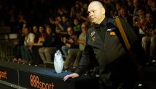 Бомба в снукъра! Бингъм изгърмя заради залози