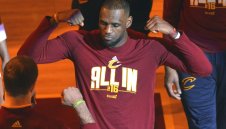 ЛеБрон: По-добре подготвени сме отпреди година