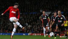 Уейн Руни блести за Юнайтед срещу Леверкузен