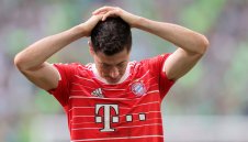 Левандовски е с единия крак в Барса