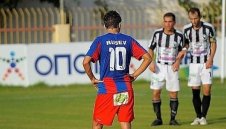Хвалят Иван Русев в Гърция след победното му попадение