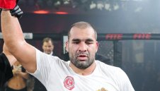 Бразилец пусна кръв на Багата, но не удържа + ВИДЕО