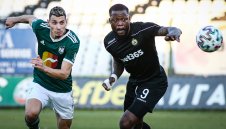 Славия плаши Левски с Жуниор Мапуку