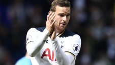 Тотнъм продава и разочарованието Винсент Янсен в далечен Китай