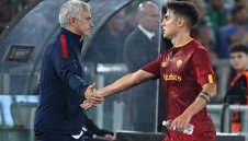 Кой е по-добър треньор? Дибала сравни Моуриньо и Алегри