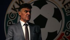 Бербатов или Боби Михайлов? ФИФА и УЕФА обявиха кой е президент на БФС