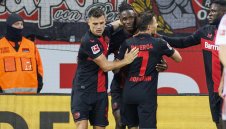 Какъв Байерн?! Байер е на върха в Германия след бой в Бремен