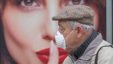 Нова заповед: Връщат отново маските, на мач - до 1000 души в сектор