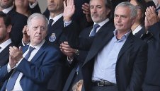 Бенфика го очаква: Моуриньо замина за Португалия