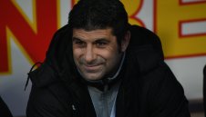 Черно море се разделя с двама чужденци