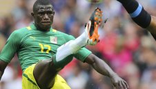 Цървена звезда спъва Лудогорец за сенегалски национал