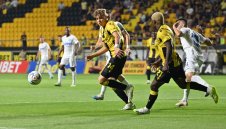 Одрусаха "канарчетата" с 5300 лева