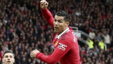 Ман Юнайтед иска да "екзекутира" Роналдо културно