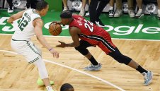 Бостън ядоса Джими Бътлър и си изпати