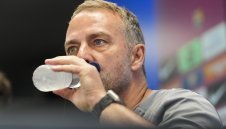 Барселона започва с ударната селекция