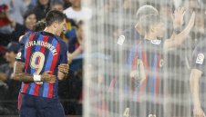 Барса пречупи Бетис за полувреме