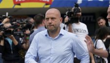 Тити: Оставете егото си вкъщи! Левски е повече от мен, теб, той и тя