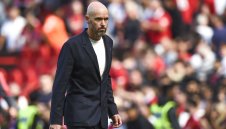 Тен Хаг се ядоса след резила, изкара си го на играчите в Юнайтед