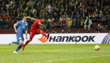 Милан взима Карлос Бака? 