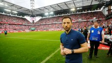 Шалке преподписа с треньора