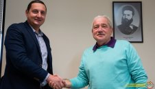 ОФИЦИАЛНО: Феро преподписа с Ботев Пловдив